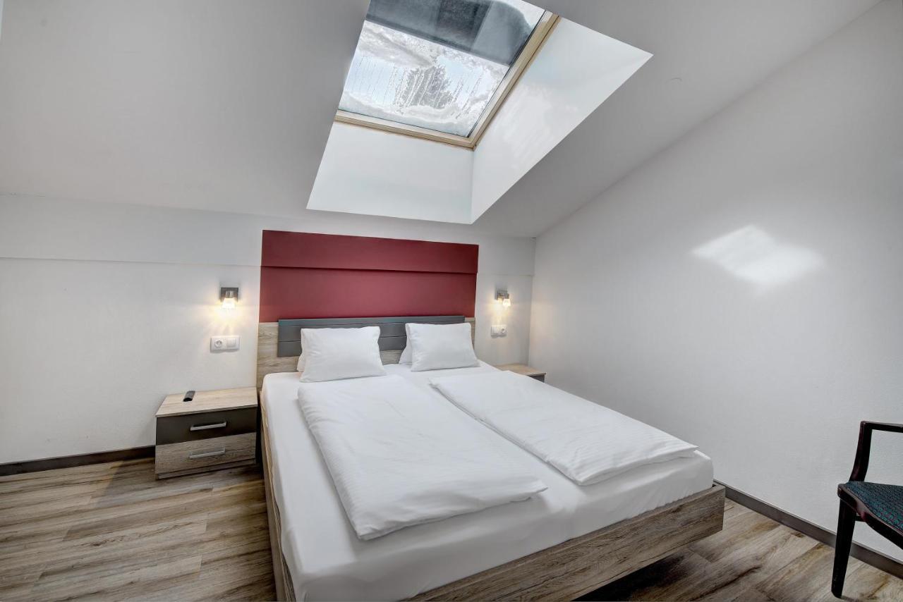 LoriVita Residenz Saalbach Habitación foto